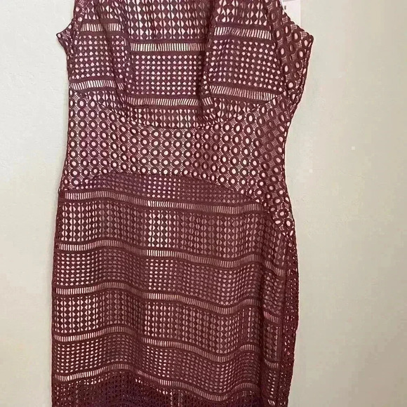 Keepsake‎ Sweet Nothing Burgundy Lace Midi Dress - Picture 6 of 16